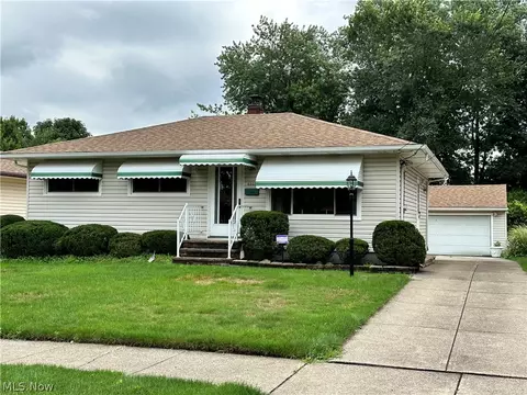 4203 W 11th St, Cleveland, OH 44109
