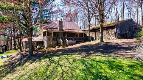 8660 Township Road 289, Salineville, OH 43945