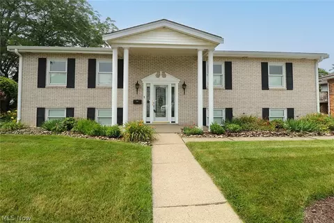 537 Braybarton Blvd, Steubenville, OH 43952