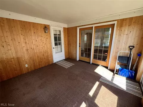 132 Warren Ave, Barnesville, OH 43713 photo 18