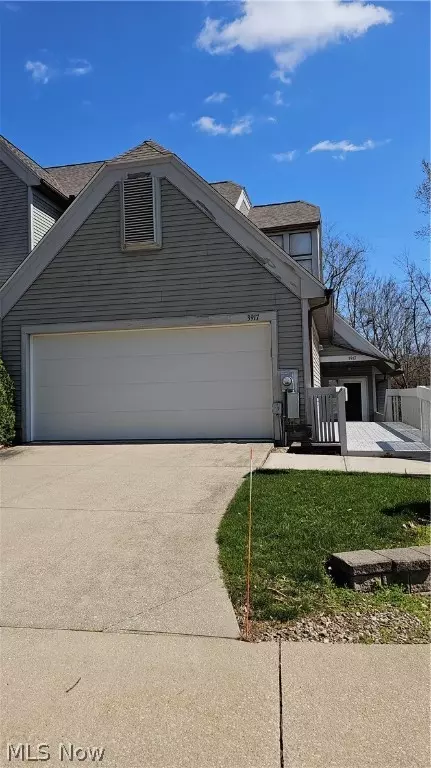 3917 Marsh View Dr, Akron, OH 44319