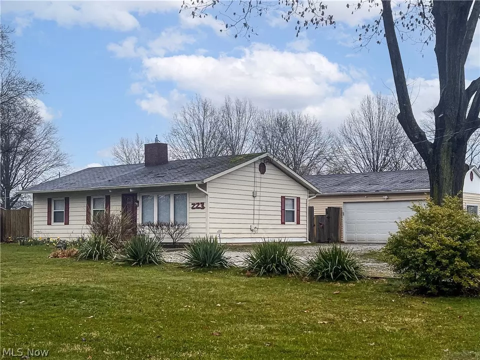 223 Taylor Rd, Barberton, OH 44203 2 Photos Movoto