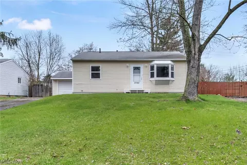3720 Tillman St NW, Massillon, OH 44646