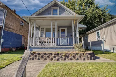 2121 Harvey Ave, East Liverpool, OH 43920