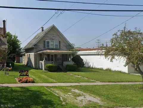 111 W Main St, Oak Harbor, OH 43449