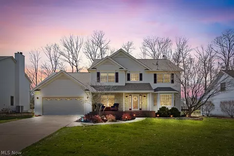 1262 Vineyard Dr, Medina, OH 44256