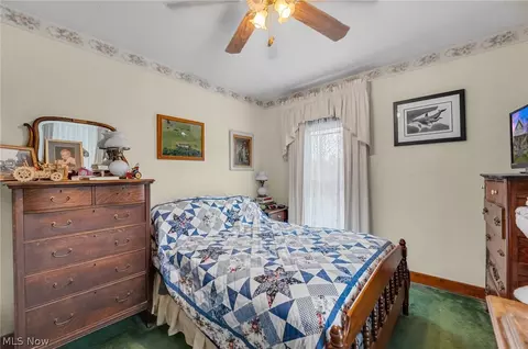 Bedroom - 2129 Dock Rd, Madison, OH 44057 photo 3 of 7