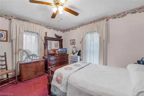 Bedroom - 2129 Dock Rd, Madison, OH 44057 photo 5 of 7