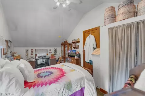 Bedroom - 2129 Dock Rd, Madison, OH 44057 photo 7 of 7