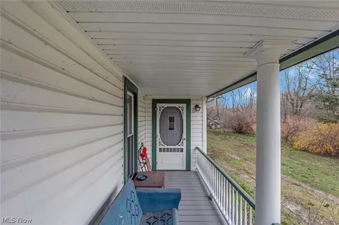 Exterior - 2129 Dock Rd, Madison, OH 44057 photo 7 of 13