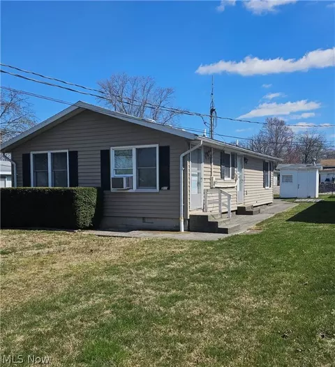 399 Hidden Beach Rd, Lakeside Marblehead, OH 43440