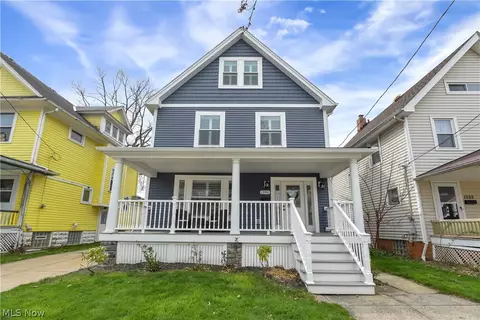 1596 Orchard Grove Ave, Lakewood, OH 44107