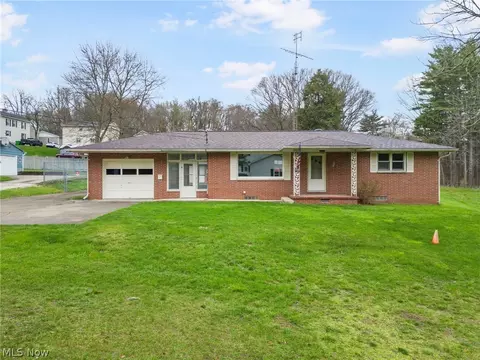 439 Monroe St NW, Massillon, OH 44647
