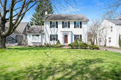 2628 S Belvoir Blvd, University Heights, OH 44118