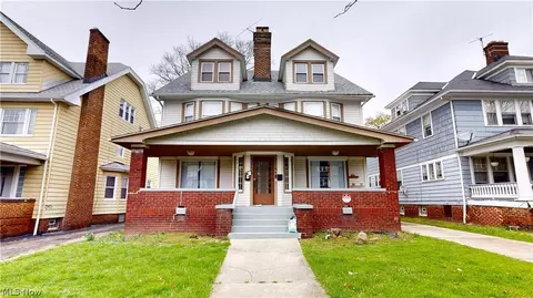3139-3141 E Derbyshire Rd, Cleveland Heights, OH 44118