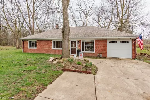 490 Trebisky Rd, Richmond Heights, OH 44143