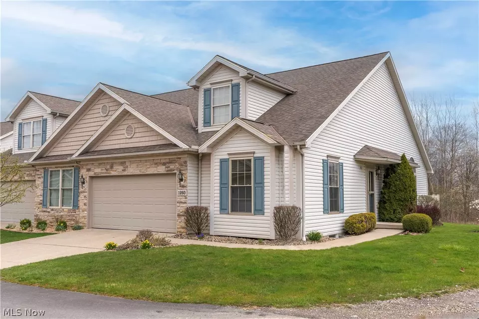 1260 Joshua Way, Medina, OH 44256 | 36 Photos - Movoto
