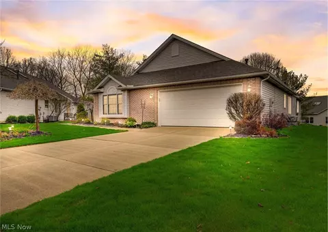 15153 Hartford Trl, Strongsville, OH 44136
