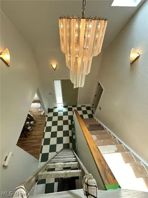 Entry Way - 4005 E Smith Rd, Medina, OH 44256 photo 2 of 2