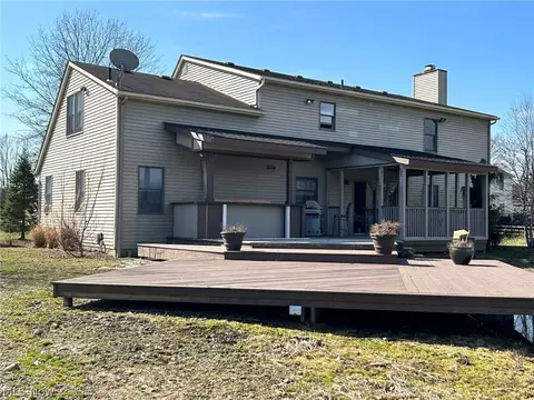 Exterior - 4005 E Smith Rd, Medina, OH 44256 photo 2 of 8