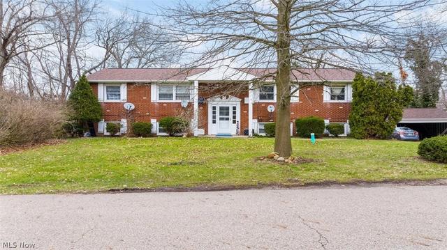 3577 N Vista St NW, Uniontown, OH 44685