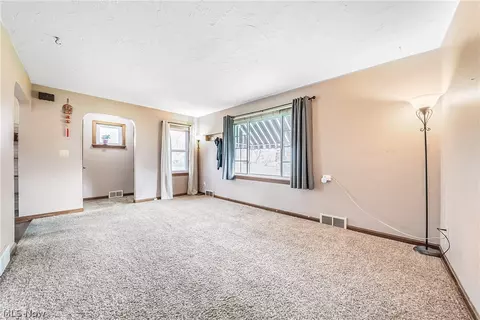 Other - 812 Clark St, Elyria, OH 44035 photo 1 of 9