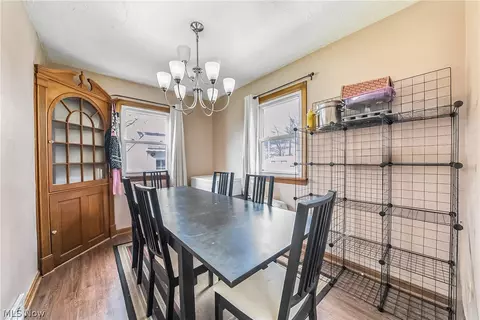 Dining - 812 Clark St, Elyria, OH 44035 photo 1 of 2