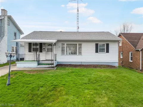 1122 29th St NE, Canton, OH 44714