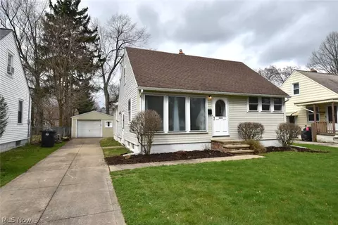 4322 W 187 St, Cleveland, OH 44135