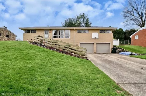 7918 Daytona St NW, Massillon, OH 44646
