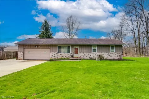 8454 Wadsworth Rd, Wadsworth, OH 44281