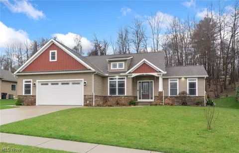 1555 Countryview Dr, Kent, OH 44240