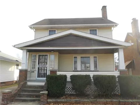 13713 Courtland Ave, Cleveland, OH 44111