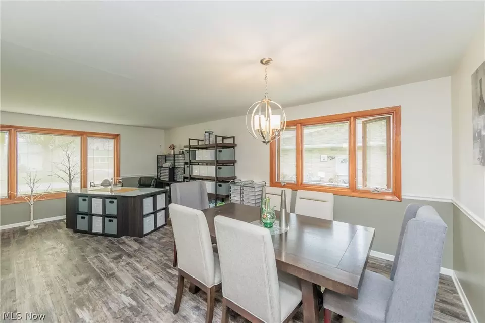 Dining - 6178 Carlyle Dr, Seven Hills, OH 44131 photo 1 of 4