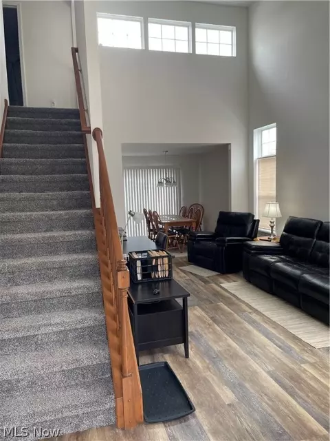 121 Euclid St, Elyria, OH 44035 photo 7
