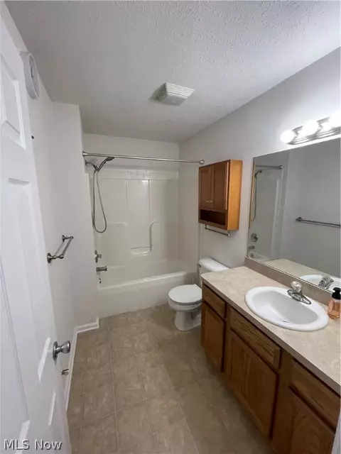 121 Euclid St, Elyria, OH 44035 photo 14