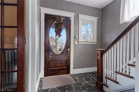 1326 Walnut Blvd, Ashtabula, OH 44004 photo 6