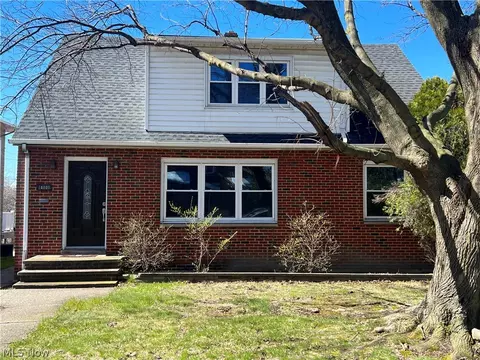 18800 Neff Rd, Cleveland, OH 44119