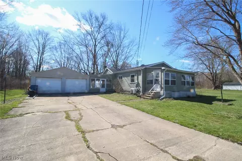 3465 State Route 5, Newton Falls, OH 44444