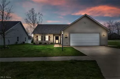 4910 Mandarin Dr, Seville, OH 44273