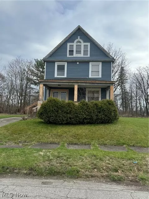 181 W Earle Ave, Youngstown, OH 44507