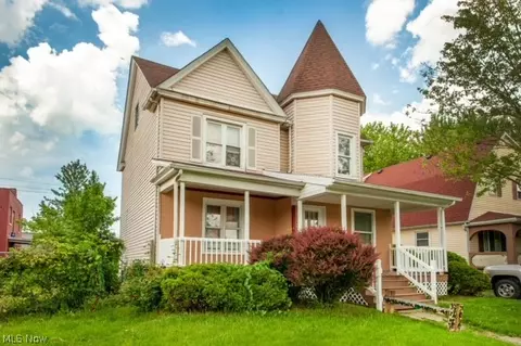 1705 E 29th St, Lorain, OH 44055 photo 2
