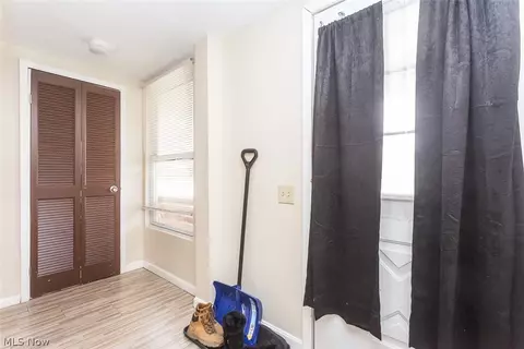1705 E 29th St, Lorain, OH 44055 photo 5