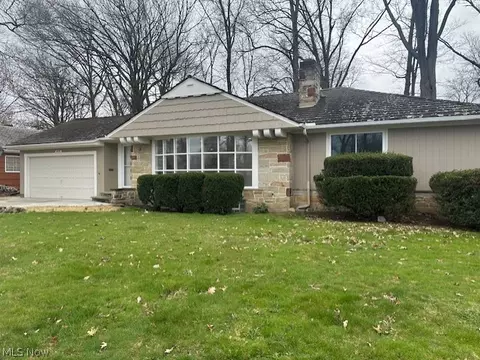 16096 Forest Hills Blvd, Cleveland, OH 44112
