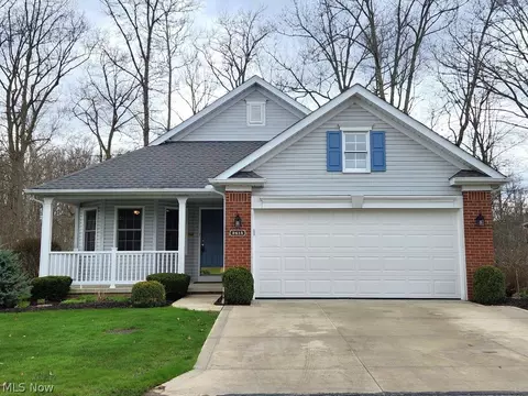 2415 Winesap Dr, Broadview Heights, OH 44147