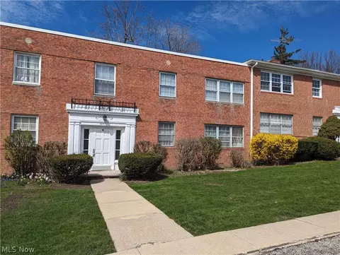 3271 Warrensville Center Rd #14C, Shaker Heights, OH 44122