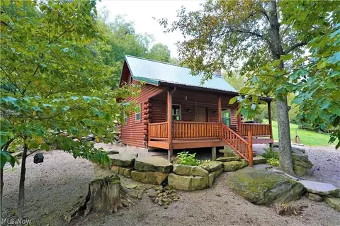 13713 Township Road 14, Glenmont, OH 44628
