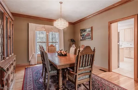 Dining - 5581 High Point Rd, Solon, OH 44139 photo 3 of 3