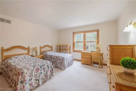 Bedroom - 5581 High Point Rd, Solon, OH 44139 photo 7 of 7