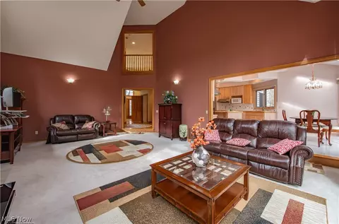 Living - 5581 High Point Rd, Solon, OH 44139 photo 3 of 5
